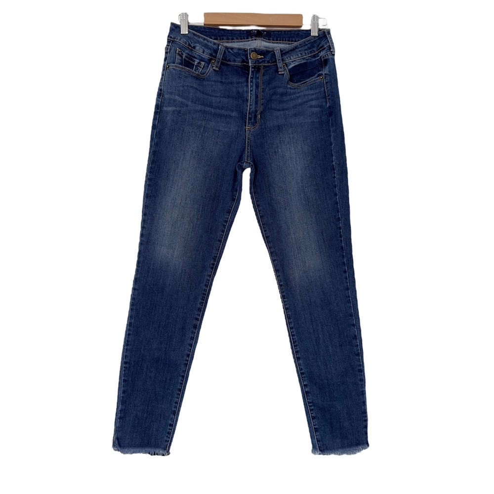 Just USA Fringy Cut Hem Skinny Jean size 30